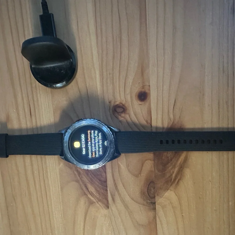 SAMSUNG SMART WATCH GEAR S2 -CLASSIC
